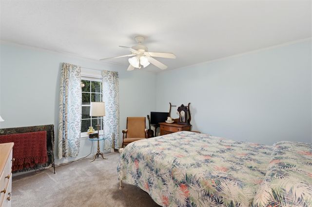 11186 Chestnut Hill Court, Green Oak Township, MI 48178