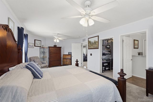 11186 Chestnut Hill Court, Green Oak Township, MI 48178