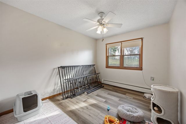 735 14th Ave, Coralville, IA 52241