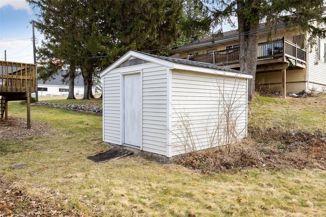 735 14th Ave, Coralville, IA 52241