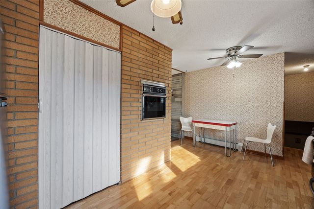 735 14th Ave, Coralville, IA 52241