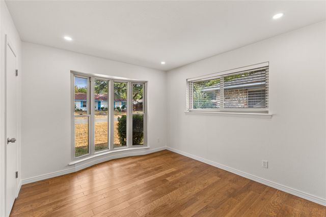 610 Flamingo Way, Duncanville, TX 75116