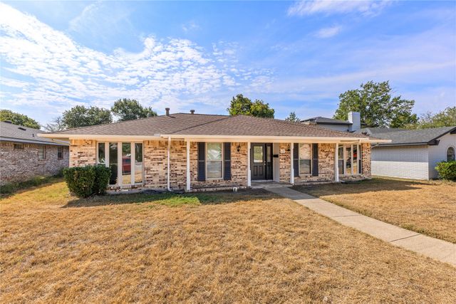610 Flamingo Way, Duncanville, TX 75116