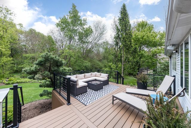 5419 Grand Avenue, Downers Grove, IL 60515