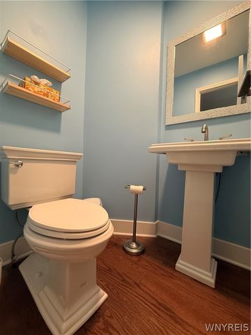 24 Sugar Berry Lane, Amherst, NY 14221
