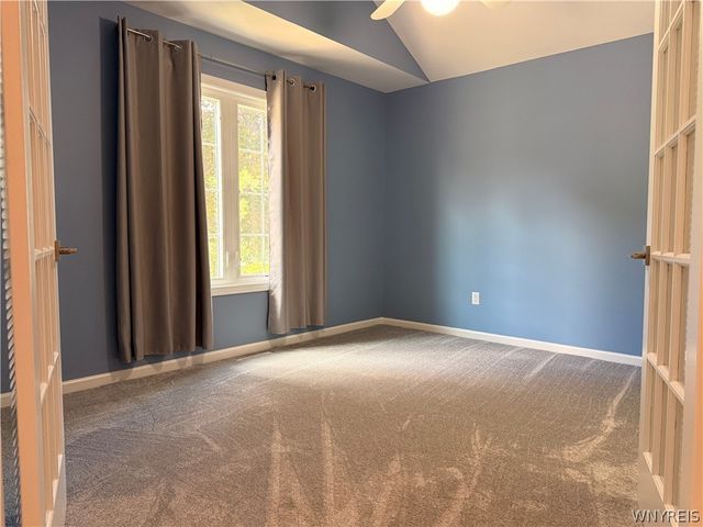 24 Sugar Berry Lane, Amherst, NY 14221