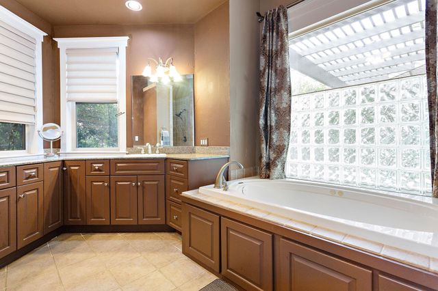 2800 Waymaker WAY 24, Austin, TX 78746