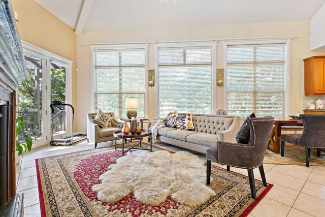 2800 Waymaker WAY 24, Austin, TX 78746