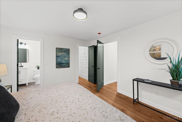 6750 Elbrook Avenue, Amberley, OH 45237