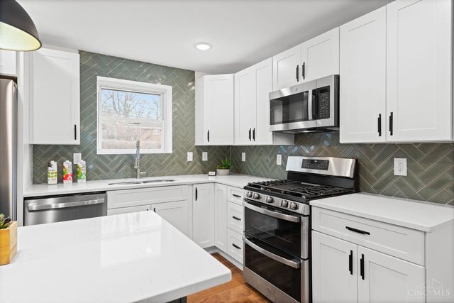 6750 Elbrook Avenue, Amberley, OH 45237