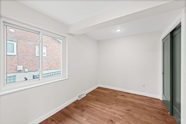 6750 Elbrook Avenue, Amberley, OH 45237