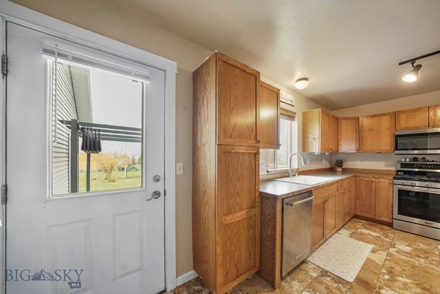 174 Heidi Lane, Belgrade, MT 59714