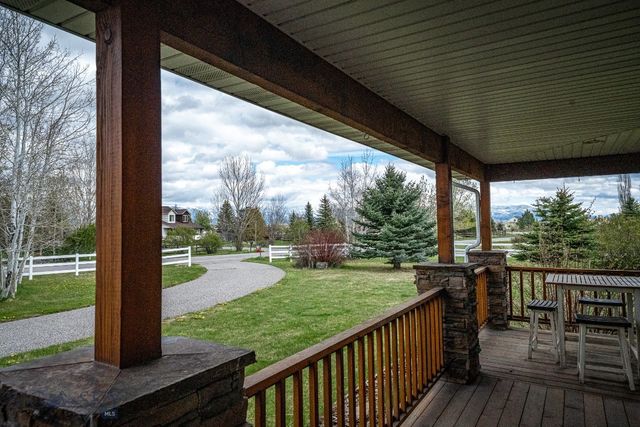174 Heidi Lane, Belgrade, MT 59714