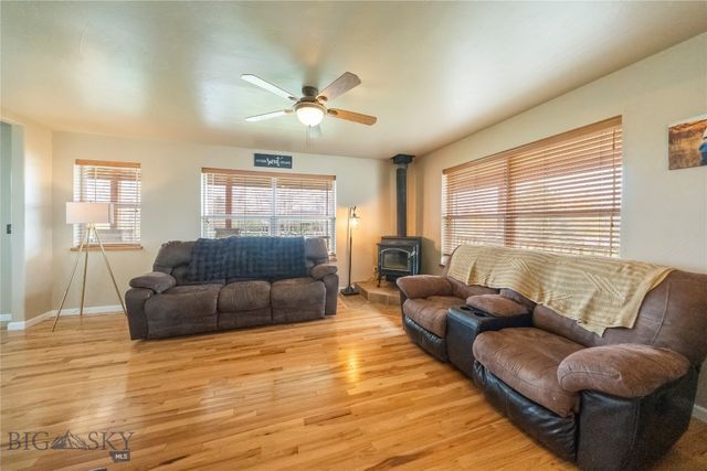 174 Heidi Lane, Belgrade, MT 59714