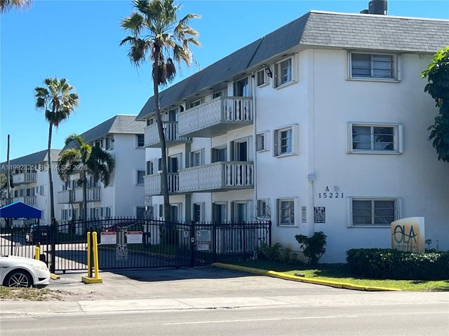 15205 NE 6th Ave D301, Miami, FL 33162