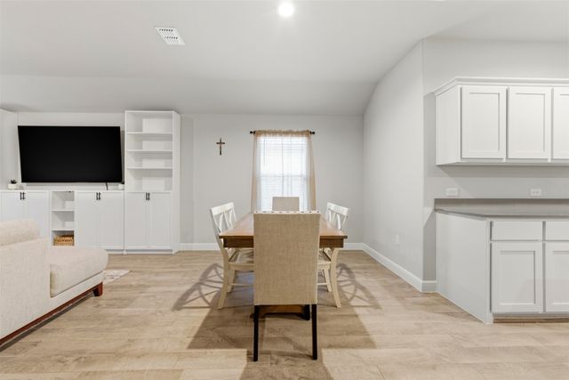 644 Griffith Park Trail, Alvarado, TX 76009