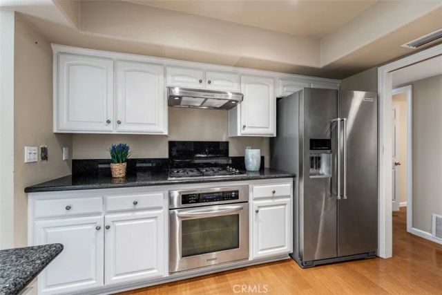 2 Rocky Glen, Irvine, CA 92603