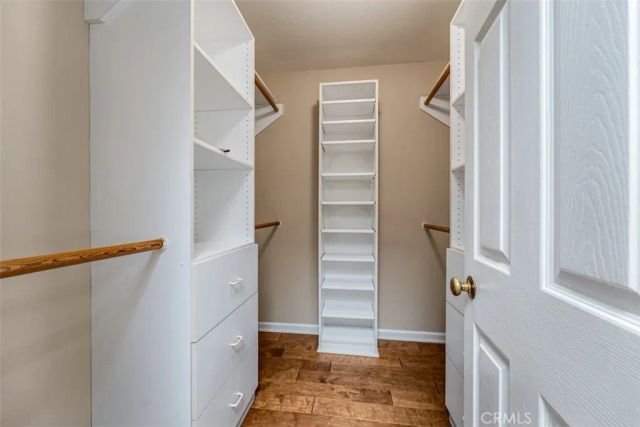 2 Rocky Glen, Irvine, CA 92603