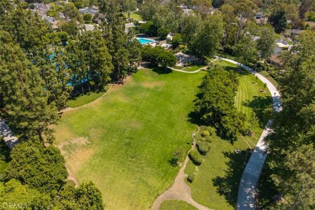 2 Rocky Glen, Irvine, CA 92603