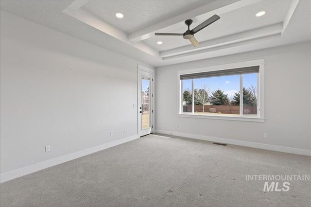 604 S Rivermist Ave, Star, ID 83669