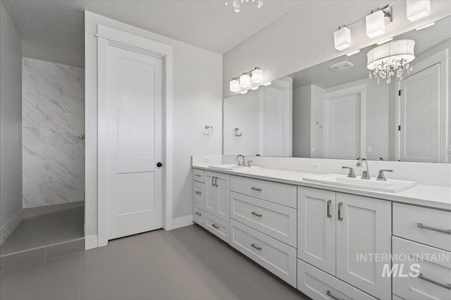 604 S Rivermist Ave, Star, ID 83669