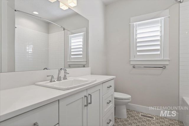 604 S Rivermist Ave, Star, ID 83669