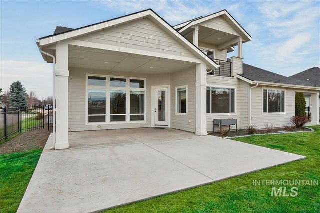 604 S Rivermist Ave, Star, ID 83669