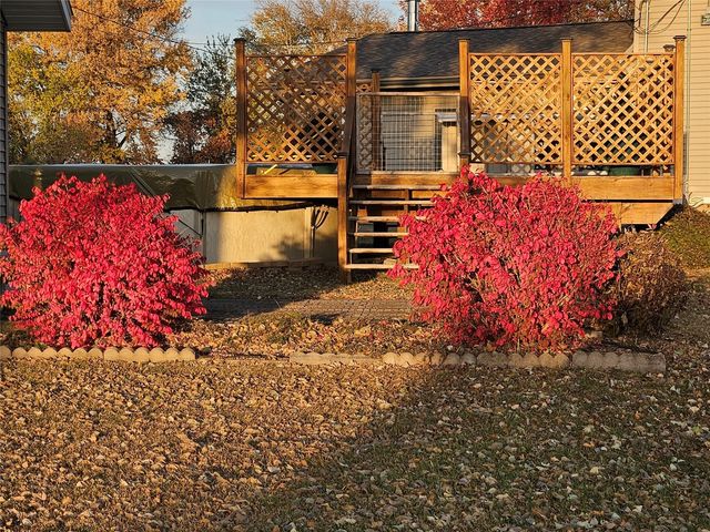 5467 27th Avenue, Vinton, IA 52349