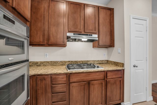 2122 Grove Park Lane, Richardson, TX 75080