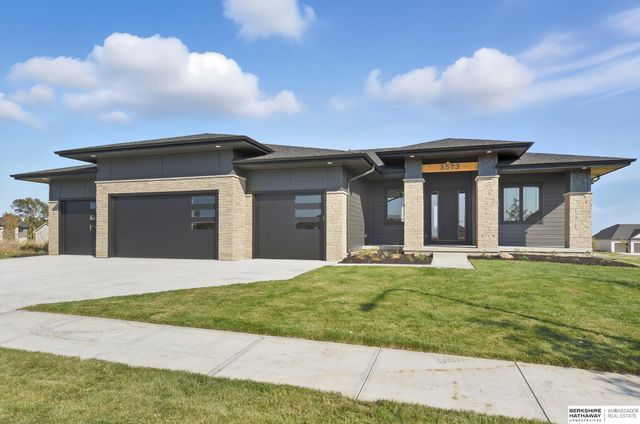 3513 S 219th Street, Omaha, NE 68022