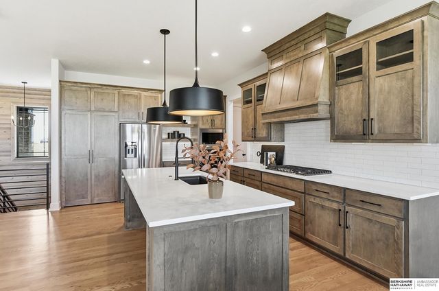 3513 S 219th Street, Omaha, NE 68022