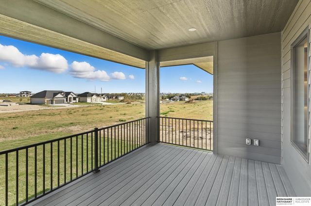 3513 S 219th Street, Omaha, NE 68022