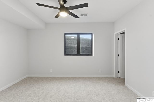 3513 S 219th Street, Omaha, NE 68022