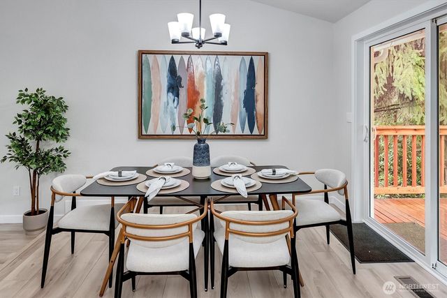 16233 NE 107th Ct., Redmond, WA 98052