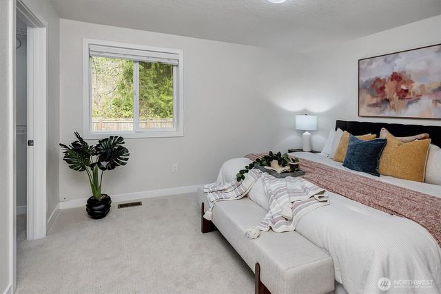 16233 NE 107th Ct., Redmond, WA 98052