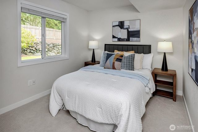 16233 NE 107th Ct., Redmond, WA 98052