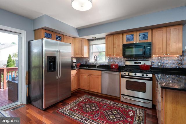 64 CHURCH ST, Lambertville, NJ 08530