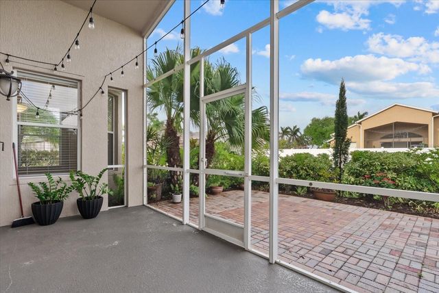 6634 38TH STREET E, Sarasota, FL 34243