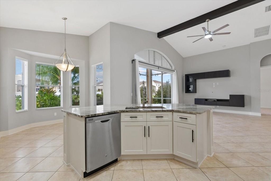 Image 13 of property listing at 6634 38TH STREET E, Sarasota, FL 34243