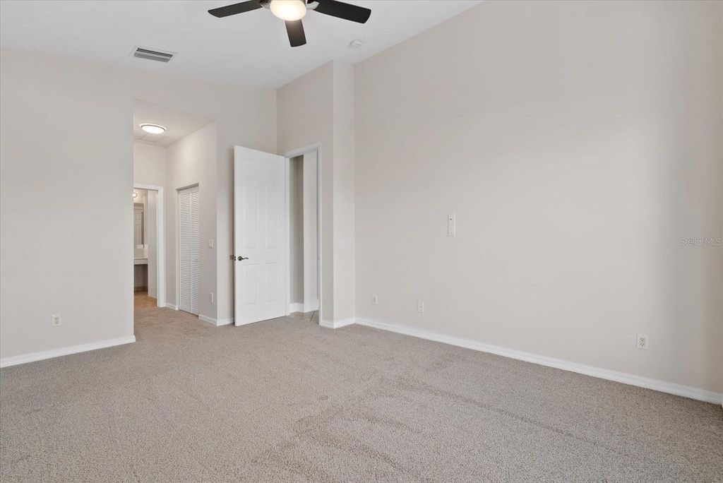 Image 23 of property listing at 6634 38TH STREET E, Sarasota, FL 34243