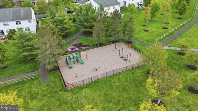 159 HAMPSHIRE DR, Sellersville, PA 18960