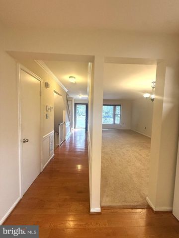 10313 LATNEY RD, Fairfax, VA 22032