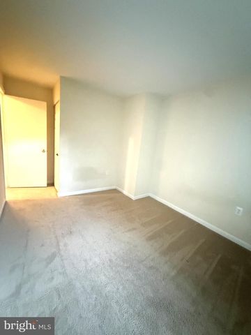 10313 LATNEY RD, Fairfax, VA 22032