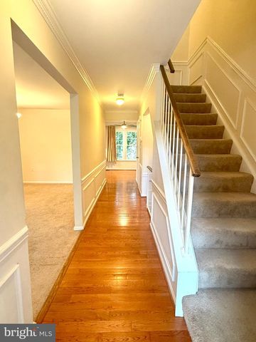 10313 LATNEY RD, Fairfax, VA 22032