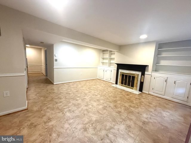 10313 LATNEY RD, Fairfax, VA 22032