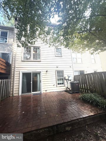 10313 LATNEY RD, Fairfax, VA 22032