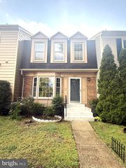 10313 LATNEY RD, Fairfax, VA 22032