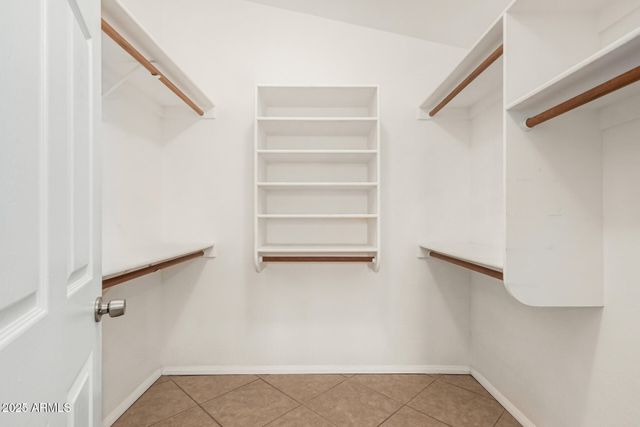 7568 W KERRY Lane, Glendale, AZ 85308