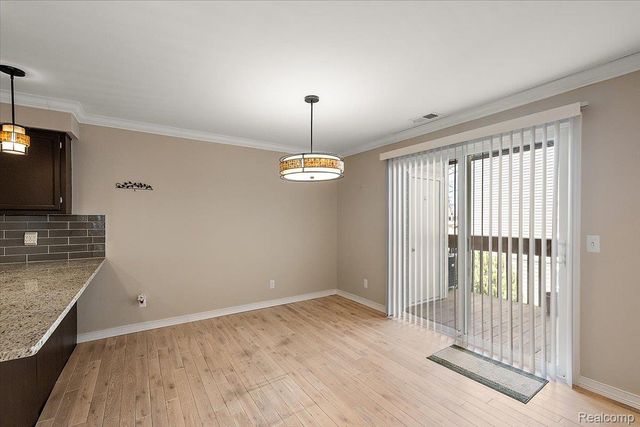 5080 Harbor Oak, Waterford Charter Township, MI 48329