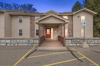 5080 Harbor Oak, Waterford Charter Township, MI 48329